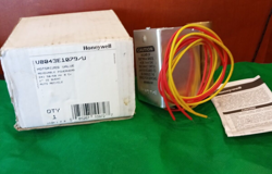NEW HONEYWELL V8043E 1079/U  MOTORIZED VALVE REMOVABLE POWERHEAD