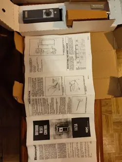HONEYWELL TRADELINE T475 A 1057 OUTDOOR RESET CONTROL  70F TO 120F