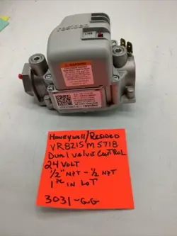 RESIDEO /HONEYWELL, VR8215M 5718, DUEL GAS VALVES( ONE IN LOT) 3031-GG