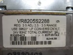 RECLAIMED HONEYWELL GAS VALVE VR8205S2288 W MANIFOLD 903046F