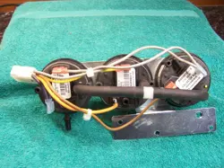 NEW CARRIER 334358-701 3 STAGE PRESSURE SWITCH ASSEMBLY  58MVC 355CAV  HK06NB011