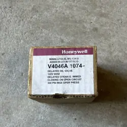 HONEYWELL V4046A 1074 DELAYED OIL VALVE 120V 60HZ
