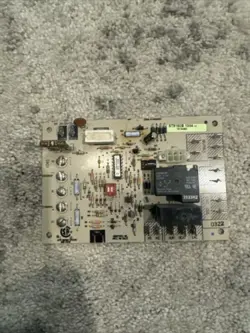 HONEYWELL ST9160B1084 FURNACE CONTROL CIRCUIT BOARD 1014460 / T9160B1084