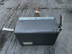 HONEYWELL L8124C1102 BOILER AQUASTAT . WITH 3/4” WELL.  SAME DAY SHIPPING