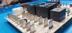 R40403-003