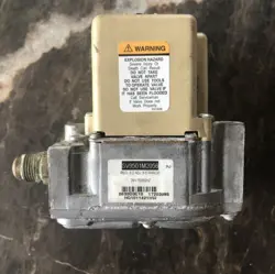 HONEYWELL SV9501M2056 SMART VALVE HQ1011421HW 24V 50/60HZ USED