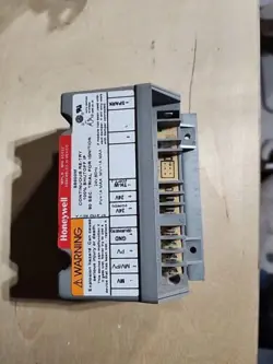 S8600M1005 HQ1011449HW 1011449