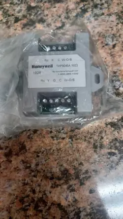 HONEYWELL THP9045A1023 WIRE SAVER MODULE
