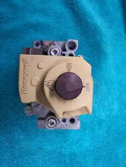 HONEYWELL VR8205H