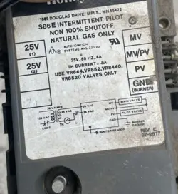 HONEYWELL S86E SHUTOFF NAT. GAS 24V INTERMITTENT PILOT CONTROL