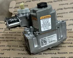 HONEYWELL VR8205Q2787 2-STAGE GAS VALVE OEM LENNOX 56M40 56M4001 🔥 CHECKED
