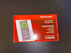 HONEYWELL TB7980B1005 COMMERCIAL ZONEPRO MODULATING THERMOSTAT