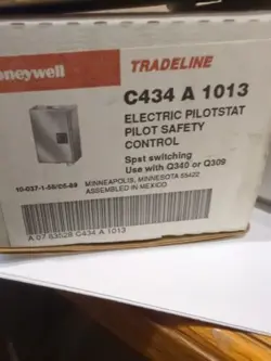PILOT SAFETY CONTROL
