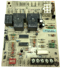 ST9120C 5013 GAS FURNACE CONTROL BOARD ST9120C5013