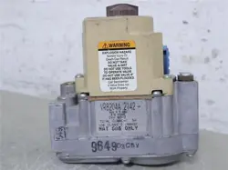 HONEYWELL VR8204A2142 HVAC FURNACE GAS VALVE NAT GAS ONLY