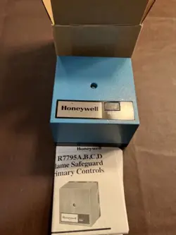 HONEYWELL R7795B1009 PRIMARY CONTROLLER TESTED AND WORKS