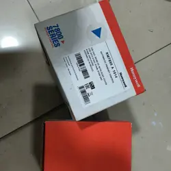 NEW HONEYWELL RM7895A1014 BURNER CONTROL RM7895A 1014