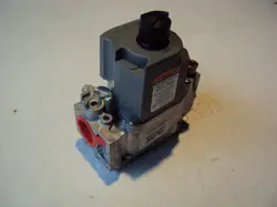 HONEYWELL VR8304K4806  GAS VALVE