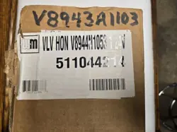HONEYWELL  V8943A1103 DIAPHRAM GAS VALVE