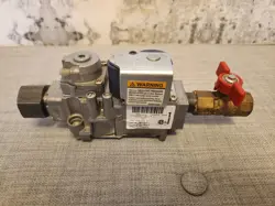 HONEYWELL GAS VALVE TYPE VK8115V