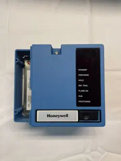 HONEYWELL BC7000L1000 MICRO COMPUTER BURNER CONTROL SYSTEM