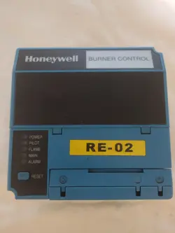HONEYWELL RM7895 A 1014 BURNER CONTROL COMPLETE SYSTEM TESTED WORKING
