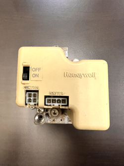 HONEYWELL SV9501M2056 GAS SMART VALVE
