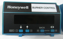 🔥HONEYWELL BURNER CONTROL KEYBOARD DISPLAY S7800 A 1142 5  SOFTWARE REV 2019