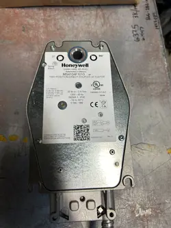 NEW HONEYWELL MS4104F1010 TWO POSITION DIRECT COUPLED ACTUATOR 120V 60 HZ