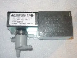NOS HONEYWELL VALVE RP418A 1081 1