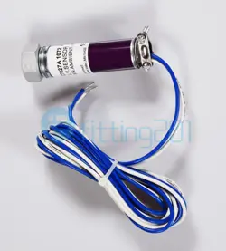 NEW ONE HONEYWELL C7027A1072 FLAME DETECTOR C7027A 1072