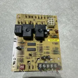 HONEYWELL ST9120C4040 FURNACE CONTROL CIRCUIT BOARD HQ1011179HW.