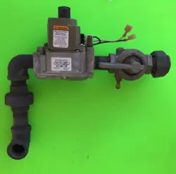 USED HONEYWELL NG GAS VALVE 3/4” NATURAL GAS MODEL VR8345M4823 RAYPAK BOILER