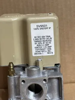 GAS VALVE SV9501M2528