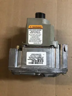 GAS VALVE  24V   VR8304M4002. PEERLESS 50589