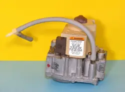 HONEYWELL VR8205A2008 FURNACE GAS VALVE VR8205A 2008
