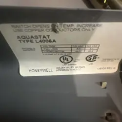 HONEYWELL L4006A1967 AQUASTAT