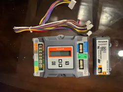 W7220 CONTROLLER C7250A1001