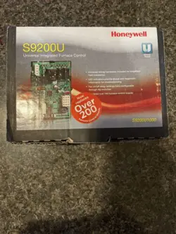 HONEYWELL UNIVERSAL HOT SURFACE IGNITION INTERGRATED FURNACE CONTROL S9200U1000