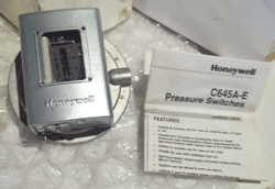 C645B-1013 HONEYWELL LP, NATURAL GAS OR AIR PRES LIMIT SWITCH 3-21 IN W.C  NEW !