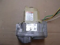HONEYWELL VR8204A , SPARK IGNITION GAS VALVE, 24 VOLT,