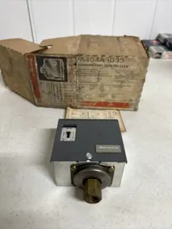 PA404A 1033 PRESSURETROL