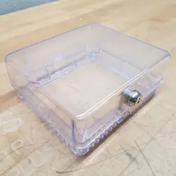 MEDIUM CLEAR