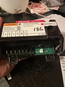 IGNITION MODULE HONEYWELL
