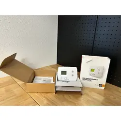 HONEYWELL DIGITAL NON-PROGRAMMABLE THERMOSTAT FOR HEAT PUMPS