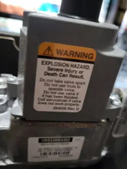VR8345M4502