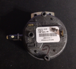20293411 OEM PRESSURE SWITCH 1.52