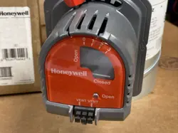 ADJUSTABLE AIR