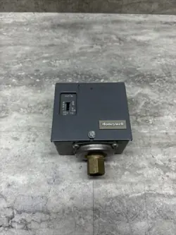 HONEYWELL PA404A 1009 2 PRESSURETROL PRESSURE CONTROL SWITCH