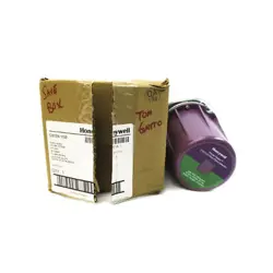 HONEYWELL C7012A1152 120V 1